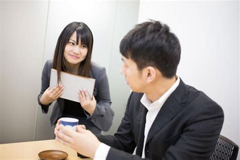 社内 恋愛 付き合う 前 デート|【社内（職場）恋愛】出会いから付き合うまで7つの .